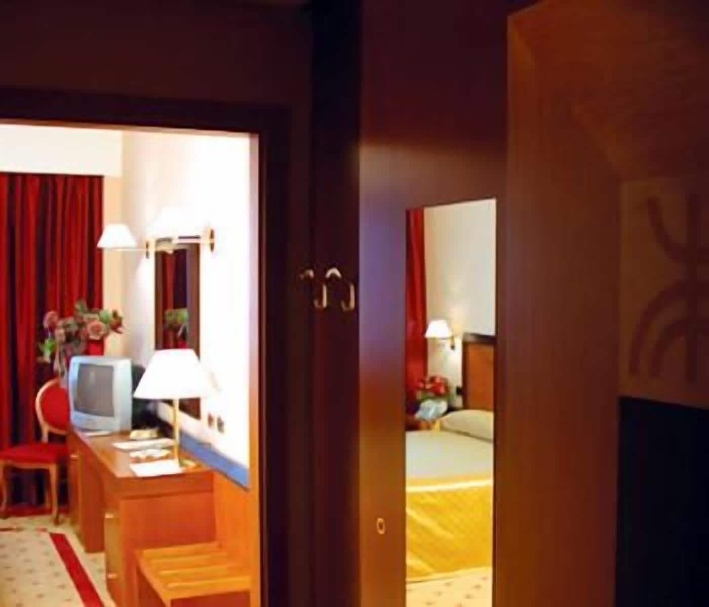 Grand Hotel la Chiusa di Chietri Alberobello Esterno foto