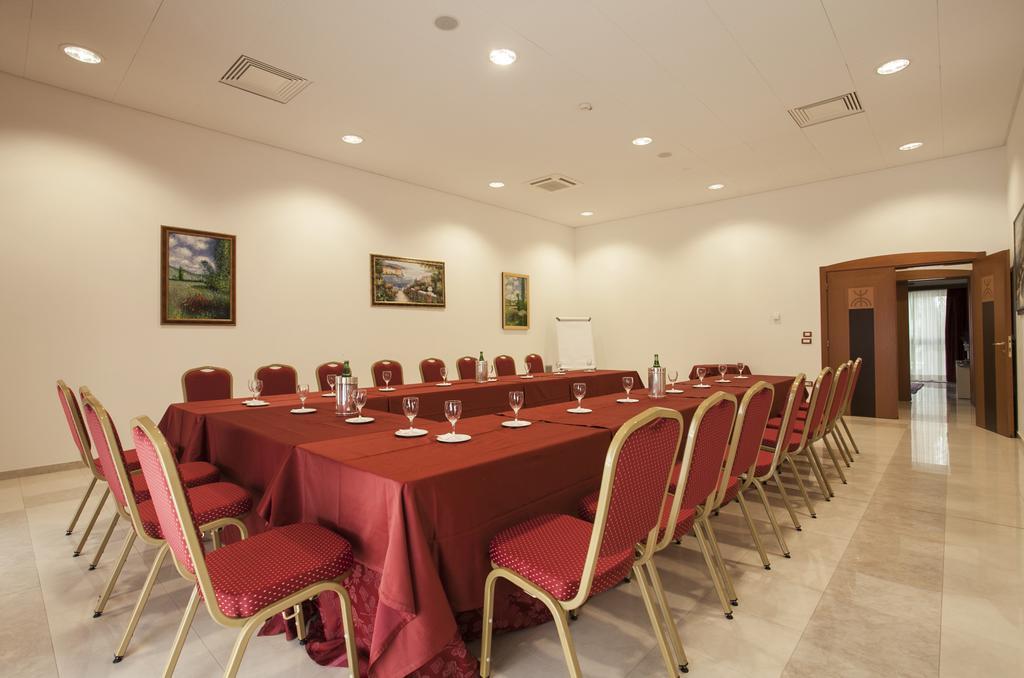 Grand Hotel la Chiusa di Chietri Alberobello Esterno foto